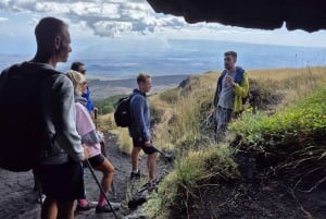Catania: Aamutour Etnalle ja vierailu Valle del Boveen