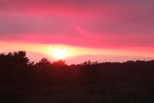 Catania: Trekking zum Sonnenuntergang am Ätna mit Weinverkostung