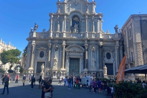 Catanian palatsin salaisuudet ja modernin elämän löytöretki