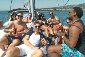 Catania: Seiltur langs Kyklopkysten med siciliansk aperitiff