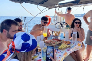 Katanii: Rejs po wybrzeżu cyklopów z sycylijskim aperitifem