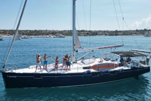 Katanii: Rejs po wybrzeżu cyklopów z sycylijskim aperitifem