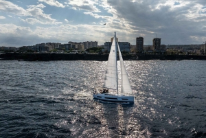 Katanii: Rejs po wybrzeżu cyklopów z sycylijskim aperitifem