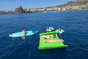 Catania: Segeltur med brunch och badstopp (4 timmar)