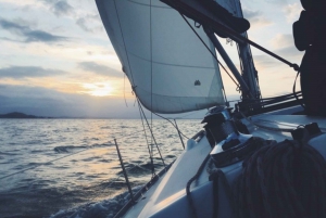 Catania: Sailing Tour to the Cyclops Riviera with Apéritif