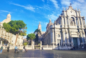 カターニア ストリートフード ツアー: 魚市場と市内中心部