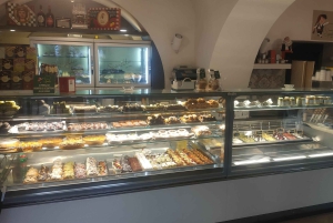 カターニア ストリートフード ツアー: 魚市場と市内中心部