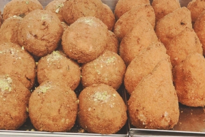 カターニア ストリートフード ツアー: 魚市場と市内中心部