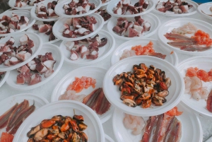 カターニア ストリートフード ツアー: 魚市場と市内中心部