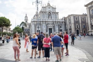 Catania: Guided Street Food Walking Tour