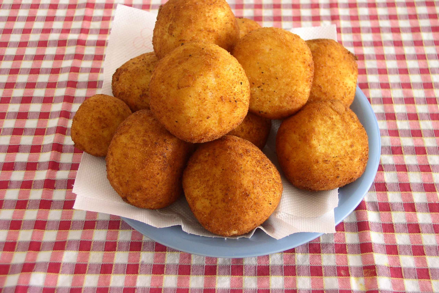 Catania: Street Food Walking Tour