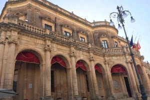 Catania: Syracuse, Ortigia, and Noto Tour with Brunch