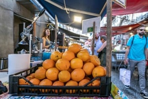 Wandeltour door Catania & traditionele kookles met wijn