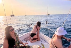 Cefalù: Veneily Cefalùn rannikolla aperitiivilla ja snorklaamalla