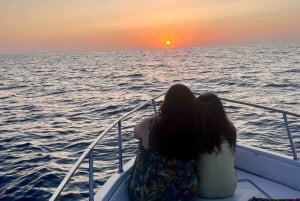 Cefalù: Veneily Cefalùn rannikolla aperitiivilla ja snorklaamalla