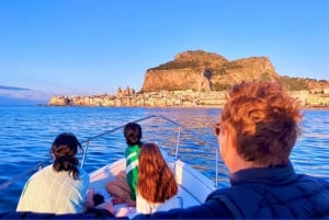 Cefalù: Veneily Cefalùn rannikolla aperitiivilla ja snorklaamalla