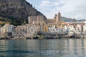 Cefalù: boat trip with fishing, coastal tour, and lunch on board with the catch