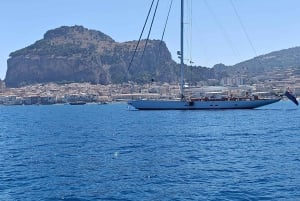 Cefalù: boat trip with fishing, coastal tour, and lunch on board with the catch