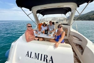 Cefalú: Día en miniyate con almuerzo y aperitivo de barra libre al atardecer