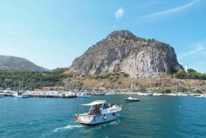 Cefalù: Mini Iate com paragens para snorkeling, grutas e aperitivo