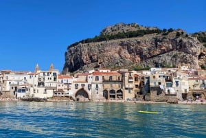 Cefalù: Mini Iate com paragens para snorkeling, grutas e aperitivo