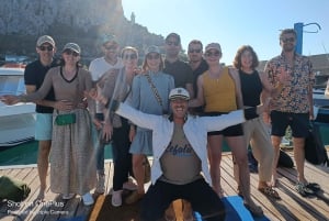 Cefalù : Mini Yacht avec arrêts plongée, grottes et apéritif