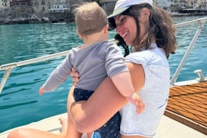 Cefalù : Mini Yacht avec arrêts plongée, grottes et apéritif