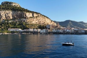 Cefalù: privéboottocht + snorkelen en aperitief (1-8 personen)