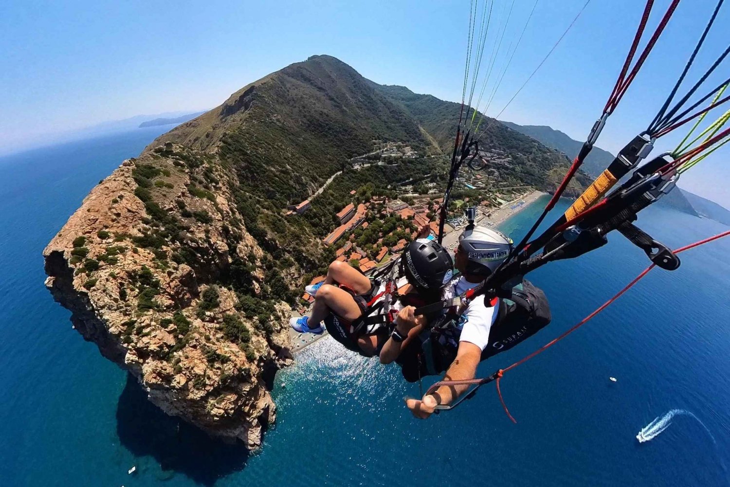 Cefalù: tandem paragliding flight and insta360 video