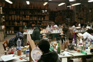 Ceramic workshop in Catania with a local expert