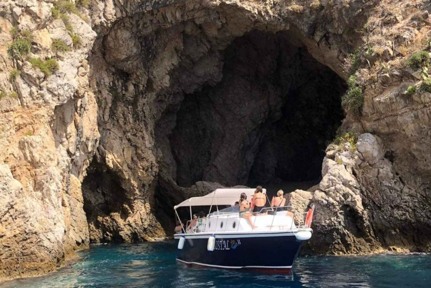 Tour in barca Giardini Naxos Taormina Isola Bella Grotta Azzurra