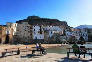 Craft beer taste & aperitivo with locals