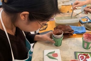 Lag og ta med deg din egen sicilianske keramikk i lava fra Etna