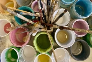 Créez et emportez chez vous votre céramique sicilienne en pierre de lave de l'Etna.