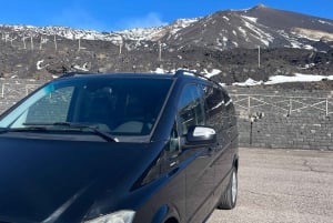 Privata turer i minibuss Monte Etna och Taormina från Siracusa