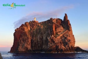 Da Tropea: Stromboli by night