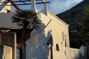 Da Tropea: Stromboli by night