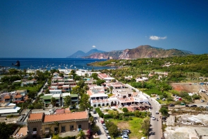 Z Tropei: Vulcano Lipari i wizyta w Sciara di giorno