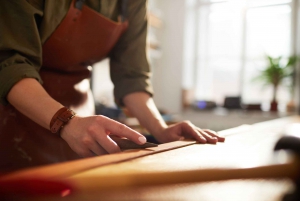 Design and Craft with Leather in Palermo