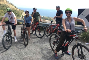 Découvrez le MtPellegrino avec une visite guidée PRIVÉE à vélo