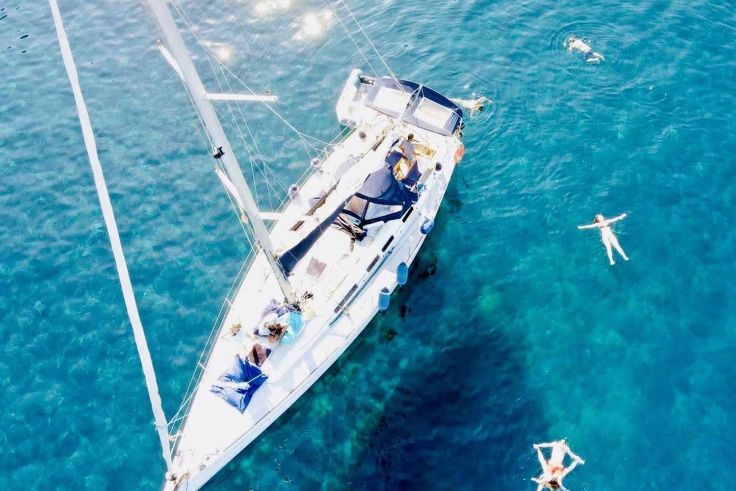 Entdecke die Magie des Segelns: Bootstour in Catania