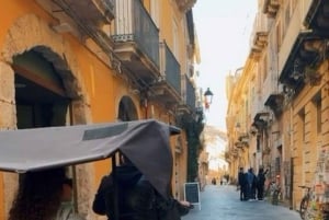 Descubre las maravillas de Ortigia: tour en tuk-tuk entre historia y mar.