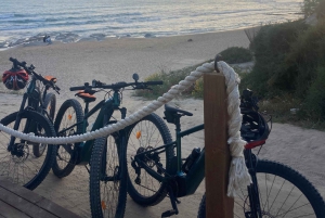 E-Bike: Avventura alla Scala dei Turchi, Borghi Siciliani e food experience