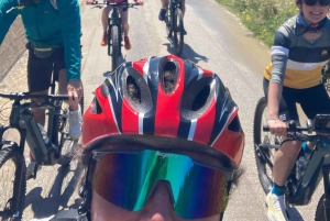 E-Bike: Avventura alla Scala dei Turchi, Borghi Siciliani e food experience