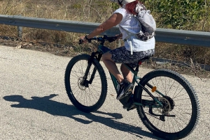 E-Bike: Avventura alla Scala dei Turchi, Borghi Siciliani e food experience