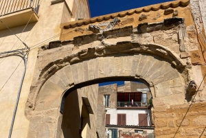Passeio de E-Bike e comida de rua no centro histórico de Agrigento
