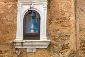 Passeio de E-Bike e comida de rua no centro histórico de Agrigento