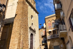 Passeio de E-Bike e comida de rua no centro histórico de Agrigento