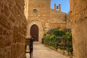 Passeio de E-Bike e comida de rua no centro histórico de Agrigento