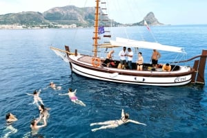 Palermo Este: excursión en barco entre cuevas y paisajes impresionantes